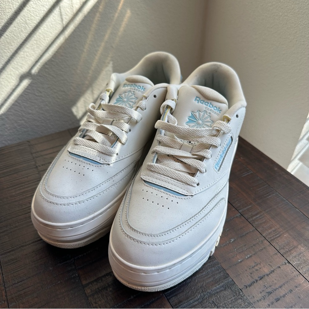 Reebok Club C Extra women’s sneakers